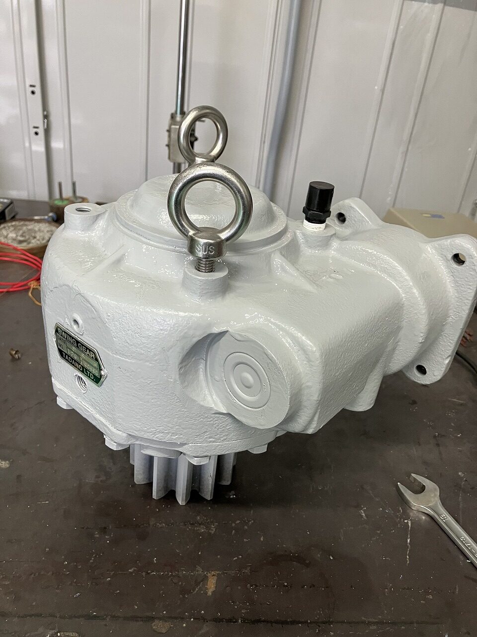 ユニック　クレーン　旋回減速機　オーバーホール済み ユニック クレーン 旋回減速機 オーバーホール済み - メルカリ